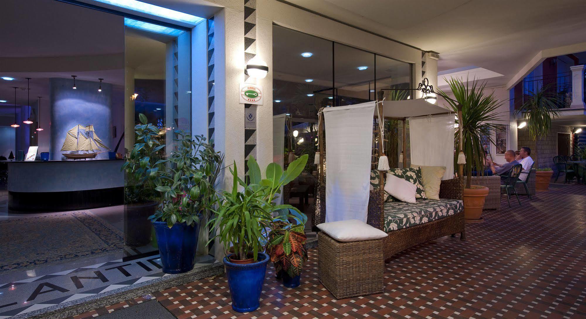 Hotel Atlantic Riviera Mare Misano Adriatico Luaran gambar